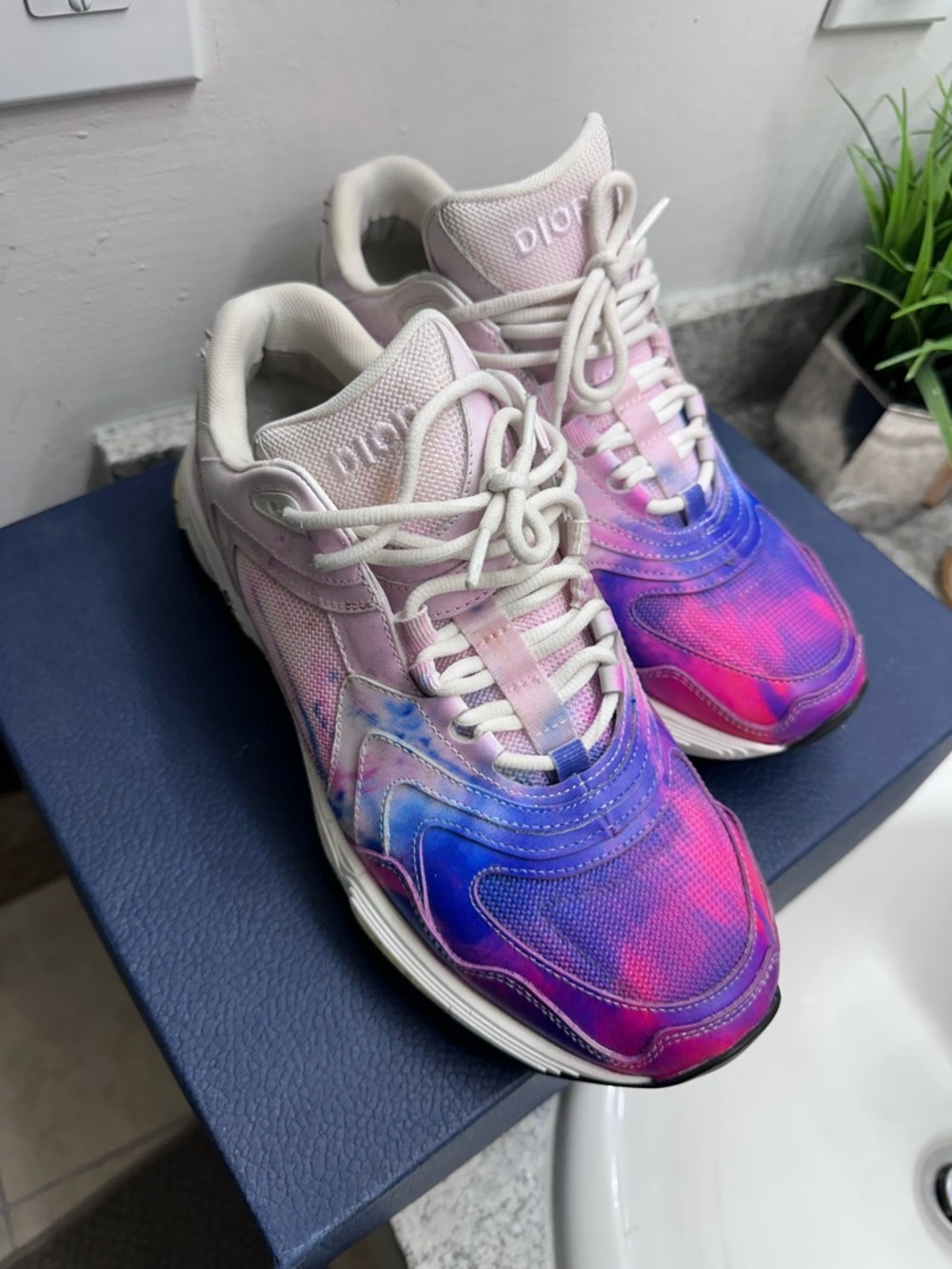 Men  Pink Christian Dior Gradient Athletic Sneakers - Picture 3 of 4